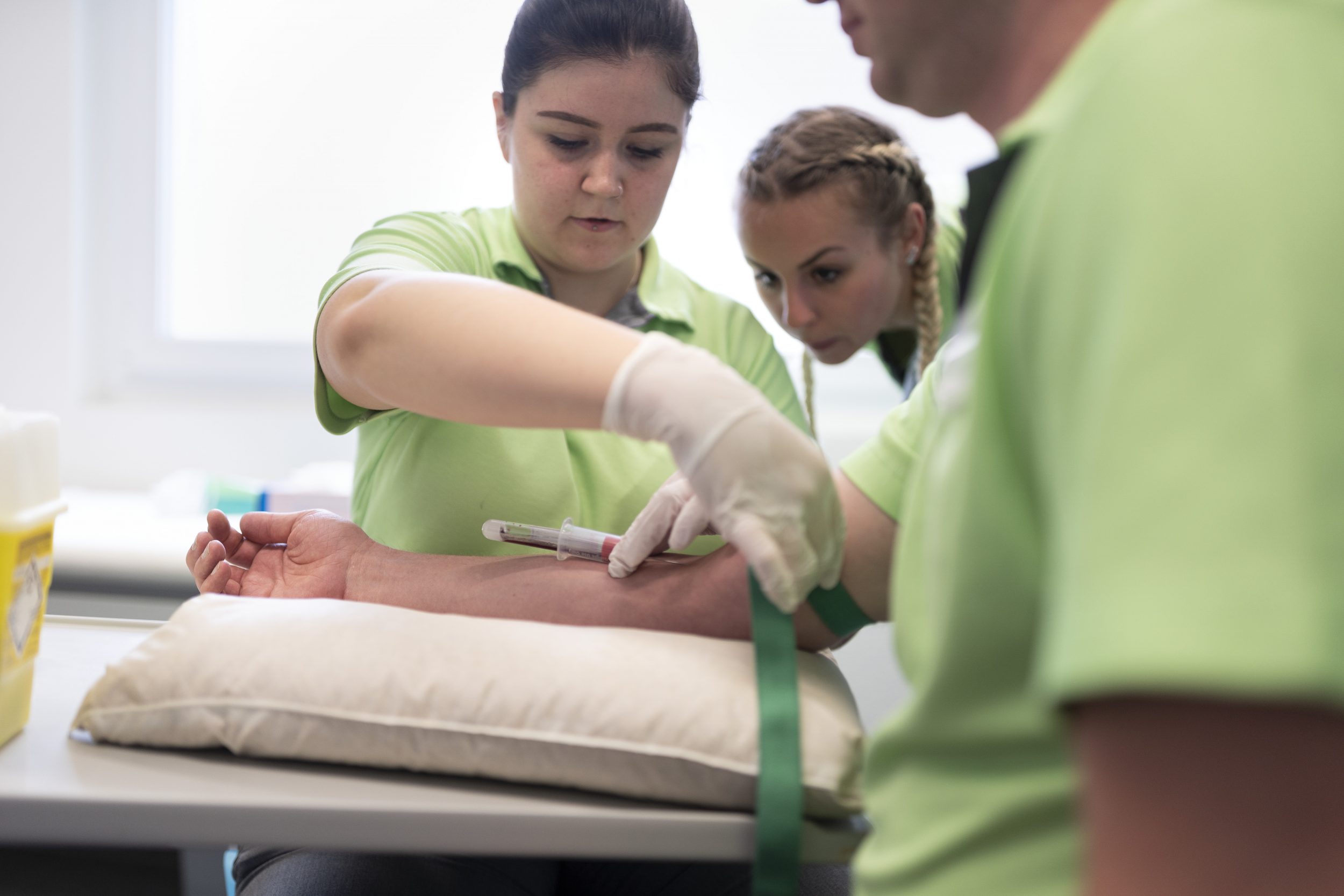 SPITEX, SPITEX SCHWEIZ, SPITALEXTERNE HILFE UND PFLEGE, NON PROFIT ORGANISATION, NONPROFIT ORGANISATION, HILFE UND PFLEGE ZU HAUSE, PFLEGE, PFLEGELEISTUNG, HILFE, HILFESTELLUNG, BETREUUNG, GESUNDHEITSWESEN, SOZIALWESEN, ZU HAUSE, KRANKENPFLEGE, PFLEGEBEDUE