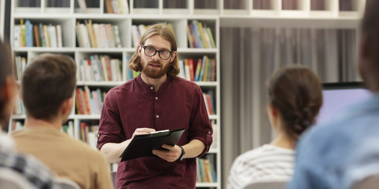 Formateur/trice d’adultes diplômé/e ES